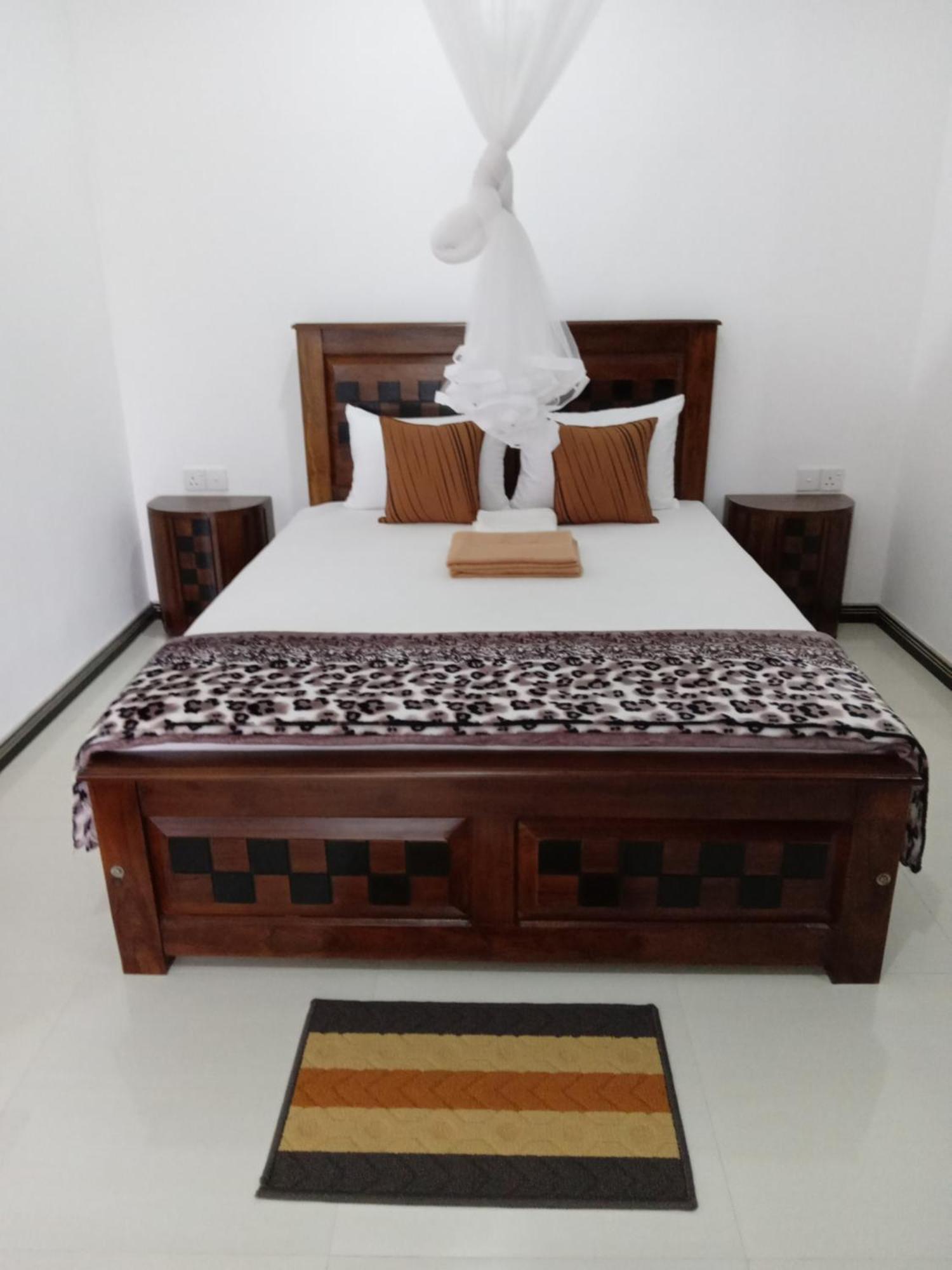 Misty Heaven Bed and Breakfast Ella Rum bild
